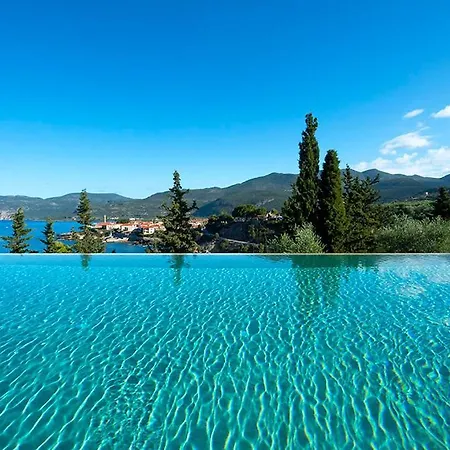 Hotel Diapori