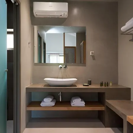 Diapori 4* Кардамили