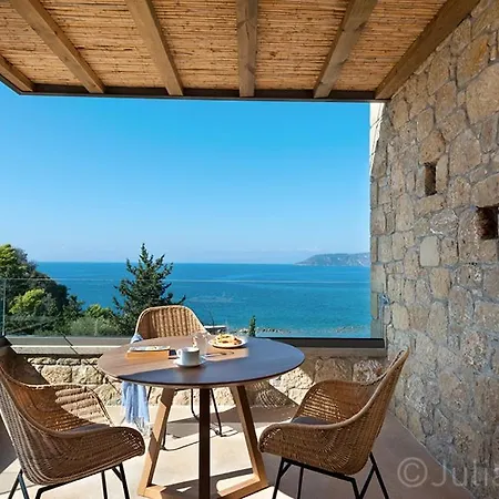 Diapori Hotel Kardhamili